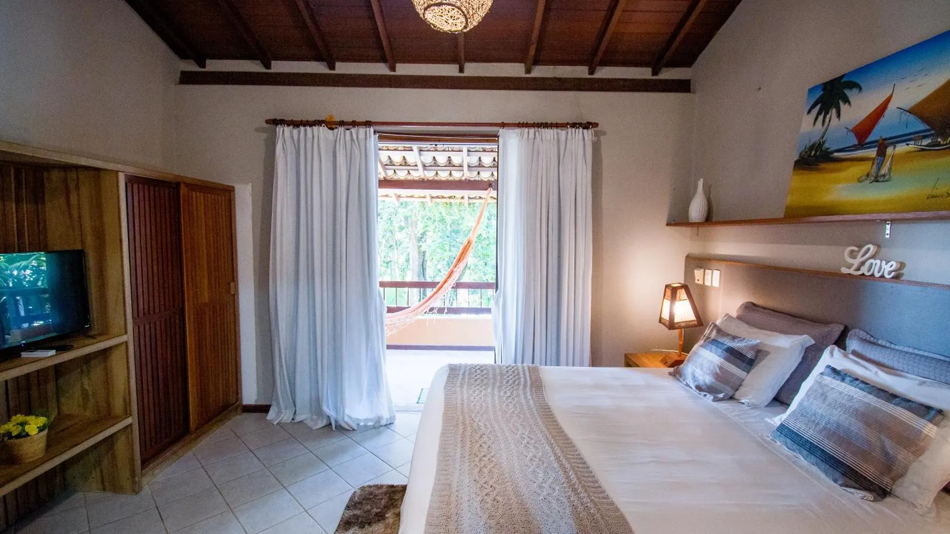 Linda Casa No Condominio Mar Paraiso Porto Seguro Brazílie